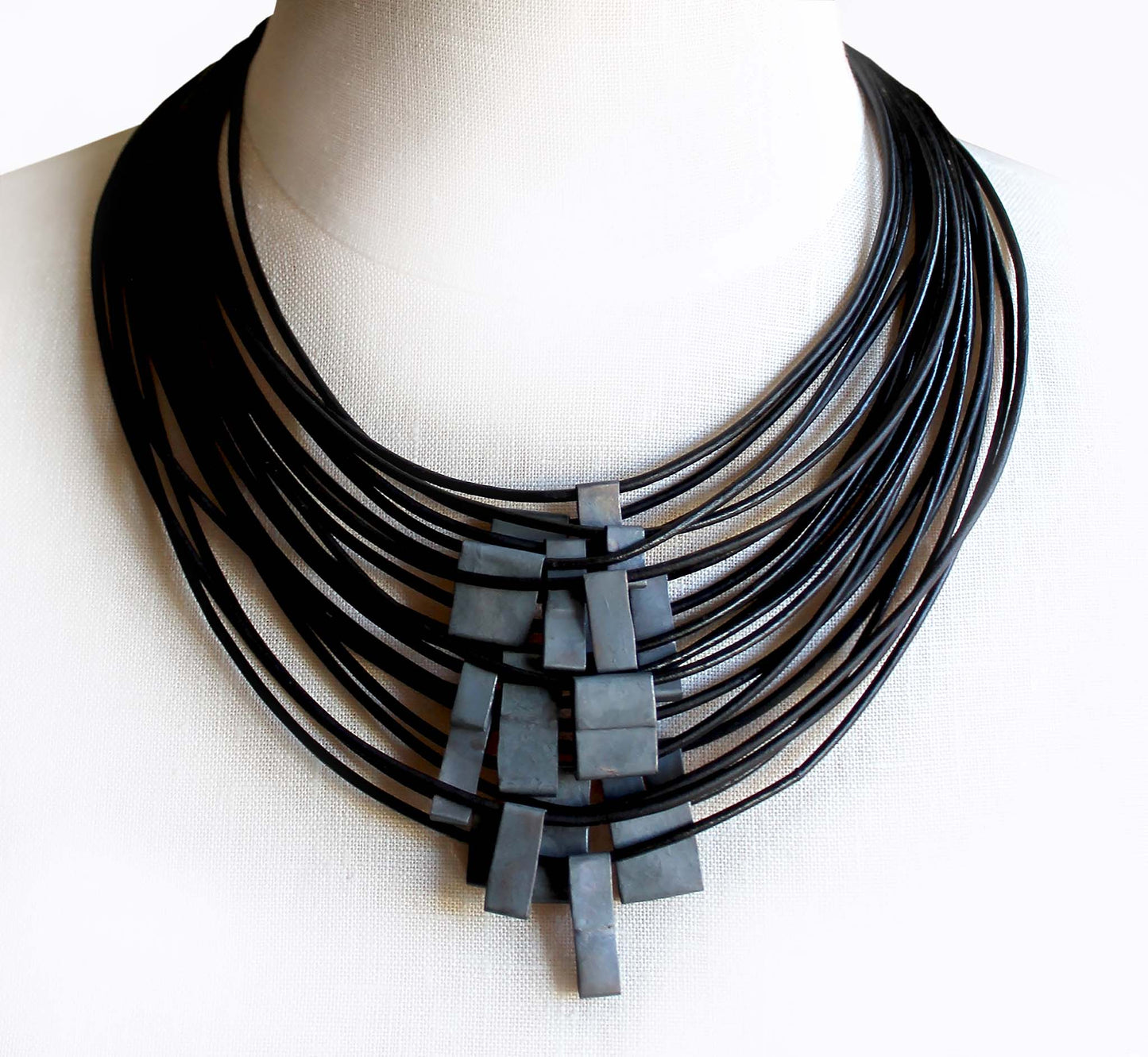 Organica Leather Necklace No.15 _ Black