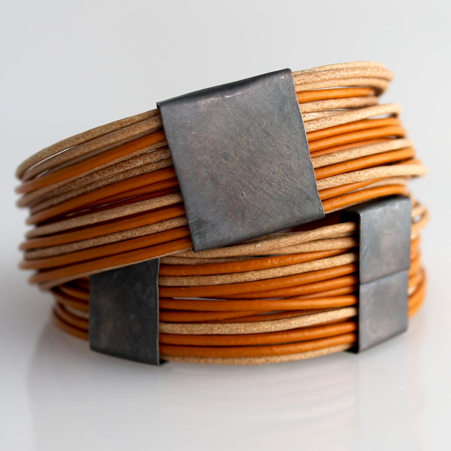 Organica Leather Wrap Bracelet No.03 _ Golden